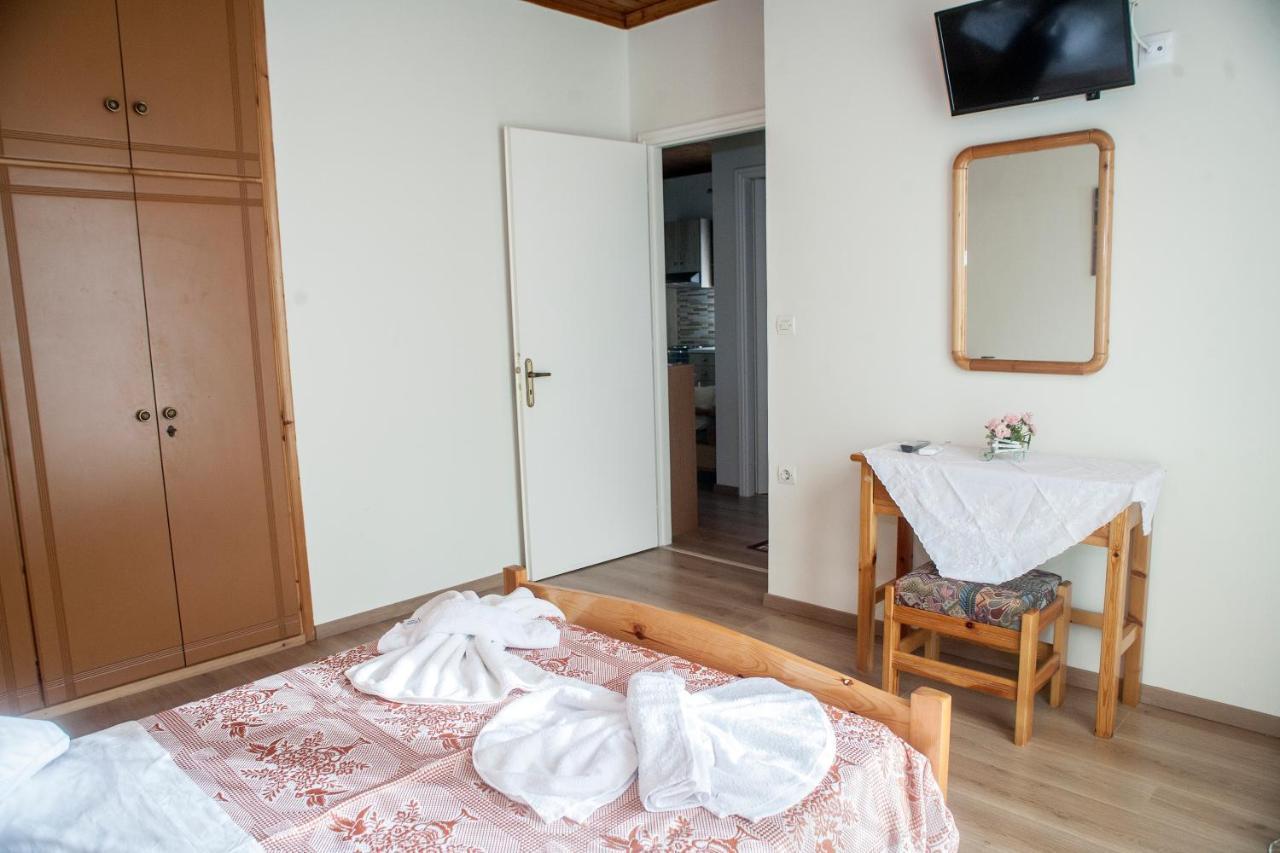 Casa Serena Asprogerakata Extérieur photo