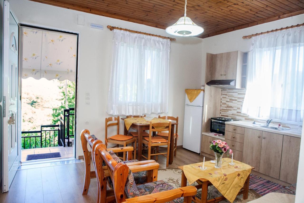 Casa Serena Asprogerakata Extérieur photo