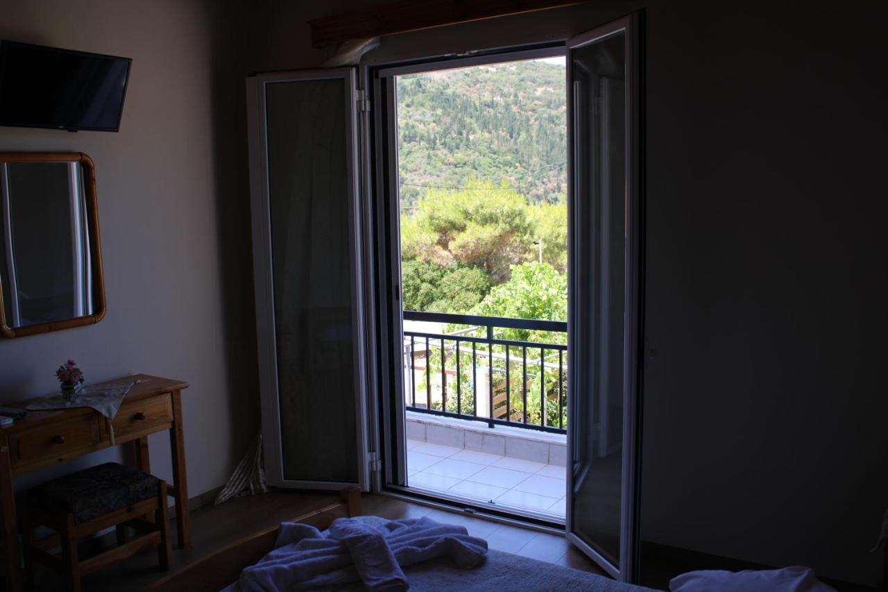 Casa Serena Asprogerakata Extérieur photo